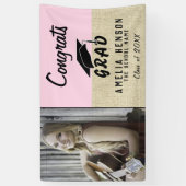Gefeliciteerd Afgestudeerde Roze Rustieke Foto Afs Spandoek (Verticaal)