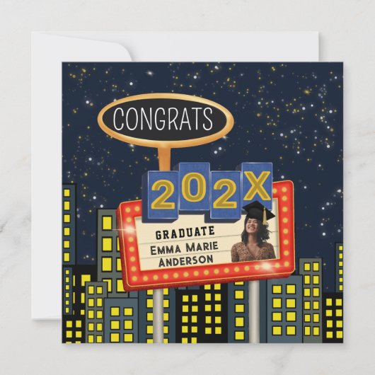 Gefeliciteerd Afgestudeerde Stadssilhouet Reclameb Aankondiging (Voorkant)