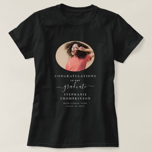 Gefeliciteerd Afstudeerder 2025 Foto White Text Af T-shirt (Design voorkant)