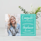 Gefeliciteerd afstudeerder moderne turkooise afstu aankondiging (Staand voorkant)