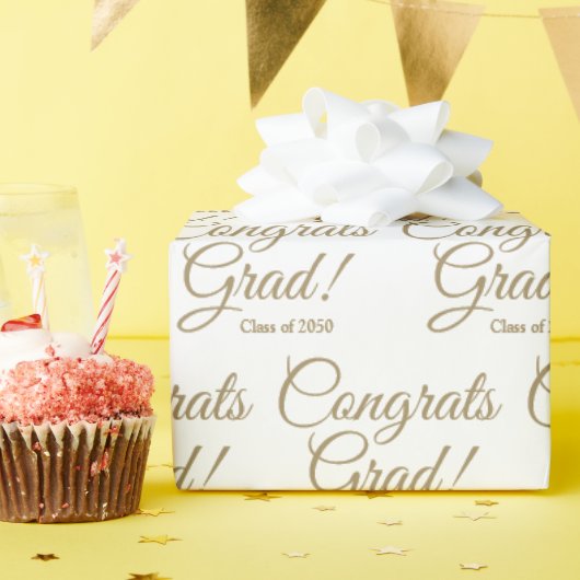 Gefeliciteerd afstudeerder wit goud aangepaste scr cadeaupapier (Verjaardagsfeest)