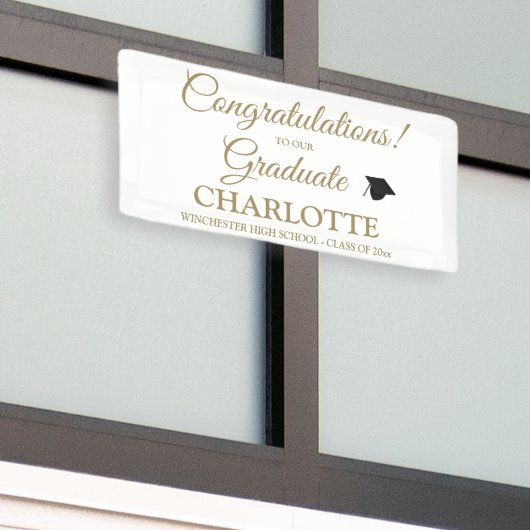 Gefeliciteerd afstuderen aangepaste gouden script spandoek (Buitenkant Gebouw)