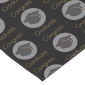 Gefeliciteerd Afstuderen met een zwart Afstudeerde Korte Tafelloper (Hoek)