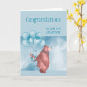 Gefeliciteerd, Baby BOY FunTeddy Beer Ballonwagen Kaart (Gele Bloem)