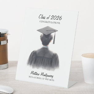 Gefeliciteerd Bruine Mannelijke Afgestudeerde Jaar Reclamebord Met Voetstuk