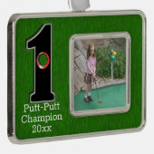 Gefeliciteerd Golfer Hole in One Gepersonaliseerd  Verzilverd Omlijst Ornament (Rechts)