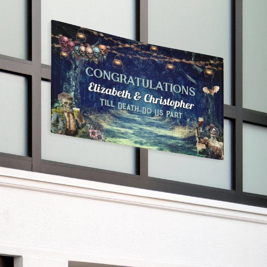 Gefeliciteerd Gothic Halloween bruiloft Spandoek (Buitenkant Gebouw)