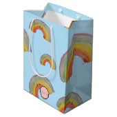 Gefeliciteerd! Kawaii Waterverf Regenboog Medium Cadeauzakje (Achterkant Gekanteld)