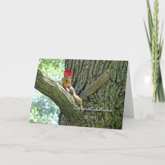 Gefeliciteerd met Afstuderen voor tante, eekhoorn Kaart (Voorkant)