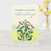 Gefeliciteerd met de bisschopswijding met vlinders kaart (Gele Bloem)
