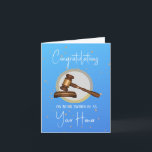 Gefeliciteerd met het feit dat u bent beëdigd als  kaart<br><div class="desc">Gefeliciteerd met uw beëdigde wenskaart als Edelachtbare. Viel en herken een recent benoemde rechter. Digitale illustratie met grind,  pounding block en gouden sterren. Kunst,  afbeelding en vers copyright © Shoaff Ballanger Studios,  2022.</div>