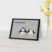 Gefeliciteerd met je bruiloft pinguïns kaart (Gele Bloem)