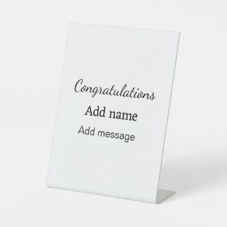 Gefeliciteerd met je naambericht eenvoudig afstude reclamebord met voetstuk