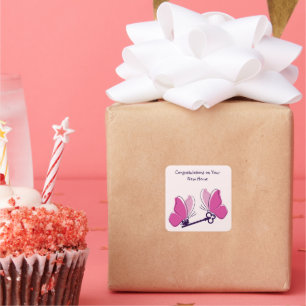 Gefeliciteerd met je nieuwe roze vlinders vierkante sticker