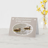 Gefeliciteerd met Verloving, paar houthakkers Kaart (Gele Bloem)