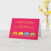Gefeliciteerd, roze, groene olifanten kaart (Gele Bloem)