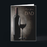 Gefeliciteerd Vaderdag Rode Wijn Verjaardagskaart Kaart<br><div class="desc">Wens papa alles wat hij maar kan wensen met deze fles rode wijn met glasontwerp in diepe tonen. Perfect voor de wijnliefhebber op zijn verjaardag, Vaderdag of elke andere gelegenheid waarbij je papa wilt laten weten dat je aan hem denkt. Deze kaart is van binnen leeg gelaten zodat je je...</div>