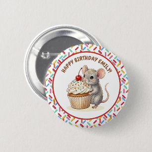 Gefeliciteerd Verjaardag Persoonlijke Muis & Cupca Ronde Button 5,7 Cm