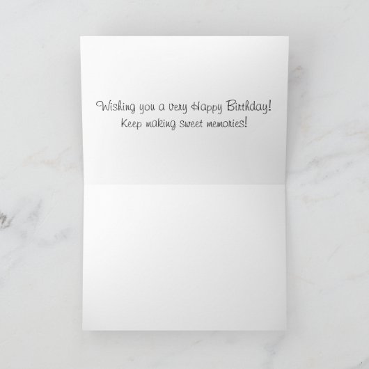 Gefeliciteerd verjaardag - Zoete herinneringen! Kaart (Binnen)