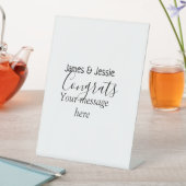 Gefeliciteerd voeg naam bericht huwelijk pasgetrou reclamebord met voetstuk (Insitu)