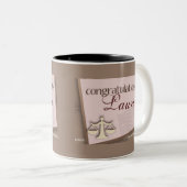 Gefeliciteerd Wetsschool Afstuderen Tweekleurige Koffiemok (Voorkant rechts)