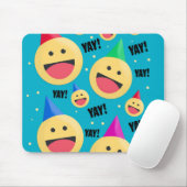 Gefeliciteerd YAY Emojis in feestelijke Petten Muismat (Met muis)