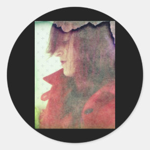 Gefilterde foto Portret van een vrouw in profiel S Ronde Sticker
