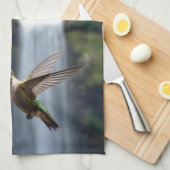 "Gefluister van Natuur: Kolibrie, Waterval Theedoek (Quarter Fold)