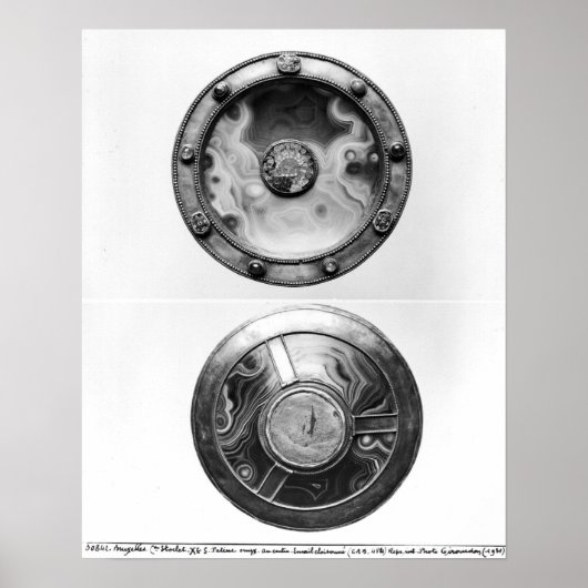 Gegeten met een medaillon die de Laatste afschilde Poster (Voorkant)