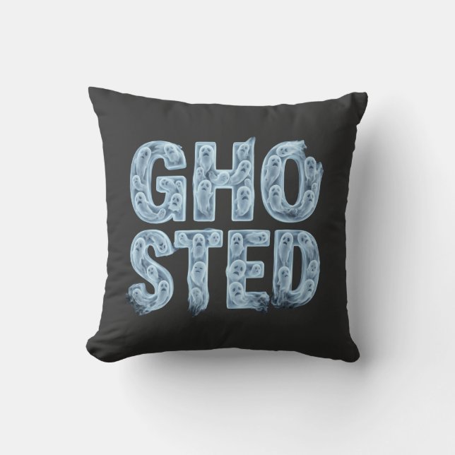 Geghoste Doorschijnende Spook Typografie Grappige  Kussen (Voorkant)