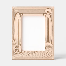 Gegraveerd hout Surfer