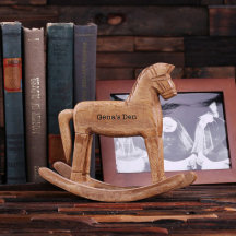  gegraveerd natuurlijk hout dat rondspringt