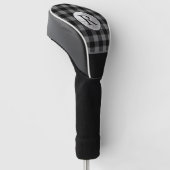 Gegraveerde golfbal in grijze buffelplaid golfheadcover (Schuin)