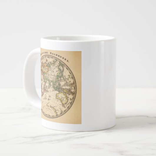 Gegraveerde Oostelijke Hemisphere Map Grote Koffiekop (Links)