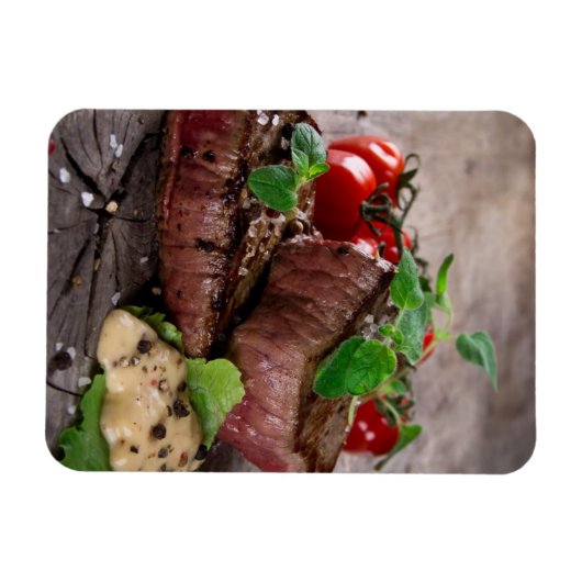 Gegrilde biefsteaks met verse kruiden en tomaten magneet (Horizontaal)