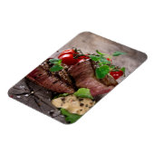 Gegrilde biefsteaks met verse kruiden en tomaten magneet (Linkerzijde)