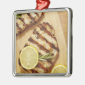 Gegrilde kippenborsten metalen ornament (Links)