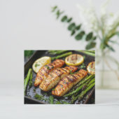 Gegrilde zalm met asperges en citroen feestdagenkaart (Staand voorkant)
