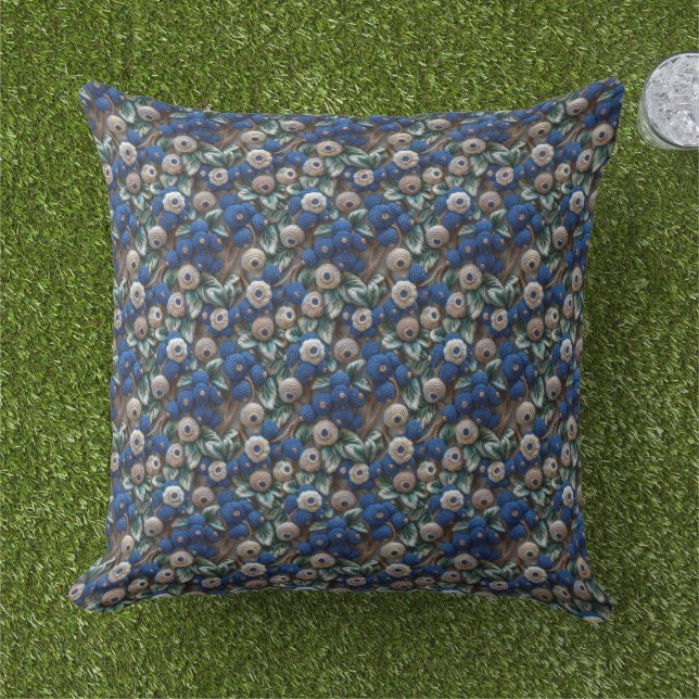Gehakte Blauwe Bosbessen Fruit  Buitenkussen (Gras)