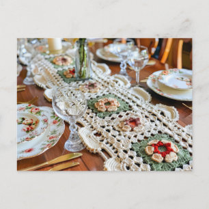 Gehakte Granny Square Tafelloper op een Feestelijk Briefkaart