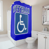 Gehandicapte gehandicapte veteraan douchegordijn (In situ)