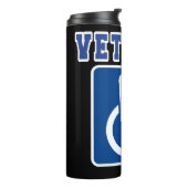 Gehandicapte gehandicapte veteraan thermosbeker (Gedraaid links)