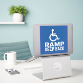 Gehandicapte helling achteruit houden sticker (Laptop op bureau)