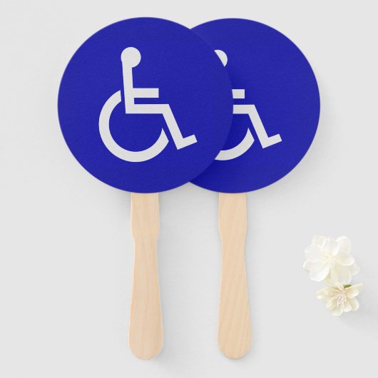 Gehandicapten met een handicap handwaaier (Voorkant en achterkant)