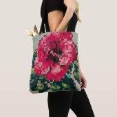 Gehixelde Hibiscus op Muntgroene Achtergrond Tote Bag (Dichtbij)