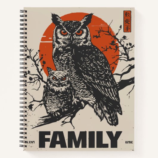 Gehoornde uil en uil - Watchful Wild Family Notitieboek (Voorkant)