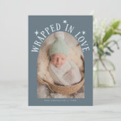 Gehuld in liefde leisteen foto geboorte aankondiging (Staand voorkant)