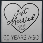 Gehuwd 60 jaar geleden III Katoenen Servet<br><div class="desc">Designkeuken, perfect voor anyone who's been married for 60 years and to a wedding vow renewal ceremony. It makes a great matching outfit for coupons! 'Just Marriott 60 Years Ago' quote for a koppel who got married 60 years ago or a koppel renewing wedding vows on their wedding verjaarary. Is...</div>