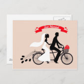 Gehuwd, bruid en bruidegom op de trouwfiets aankondigingskaart (Voorkant / Achterkant)