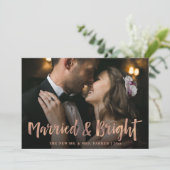 Gehuwd en helder | Roos Gold Script Twee foto's Feestdagenkaart (Staand voorkant)